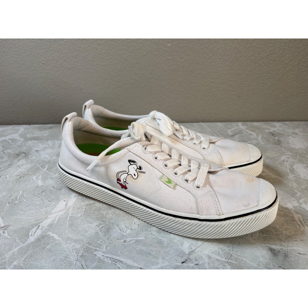 Cariuma x Peanuts Men's 9.5 Snoopy OCA Low Off White Canvas‎ Skate Sneakers